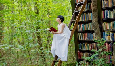 ウエディングやCM・PVなどにも最適な場所です - 那須塩原「KIN」 森の中に６mの本棚が佇む場所「那須塩原８８」の室内の写真