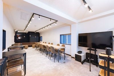 シュシュK 【K】35名着席可✨50％割⭐️丸の内・大手町駅徒歩5分⭐️の室内の写真