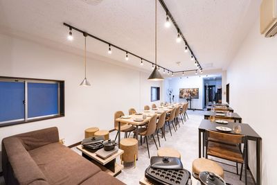 シュシュK 【K】35名着席可✨50％割⭐️丸の内・大手町駅徒歩5分⭐️の室内の写真