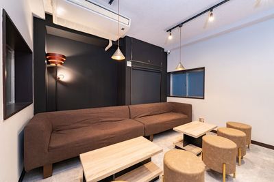 シュシュK 【K】35名着席可✨50％割⭐️丸の内・大手町駅徒歩5分⭐️の室内の写真