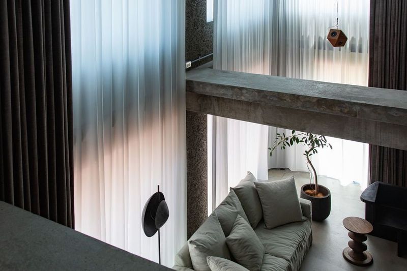 【土日祝限定】一棟貸切の映像・MV撮影スタジオ｜5時間プラン - ブレンドスタジオ (Blend Studio)