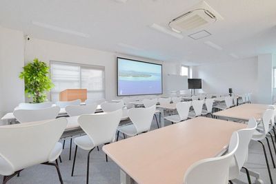 Leaf京都駅前（大会議室）の室内の写真