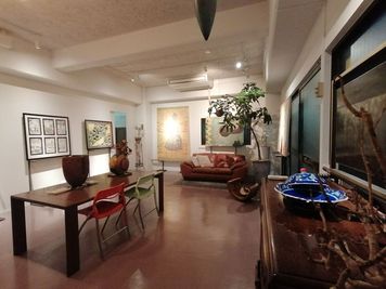 【現在ご予約いただけません】駅チカ！天高35㎡／開放できるスライド扉付きアトリエ - 藝の道.com　レンタルスペース