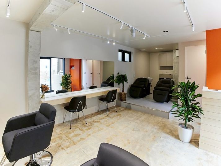 COMON hair studio 学芸大学 レンタルサロンの室内の写真