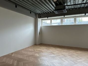 Massive Art Loungeの室内の写真