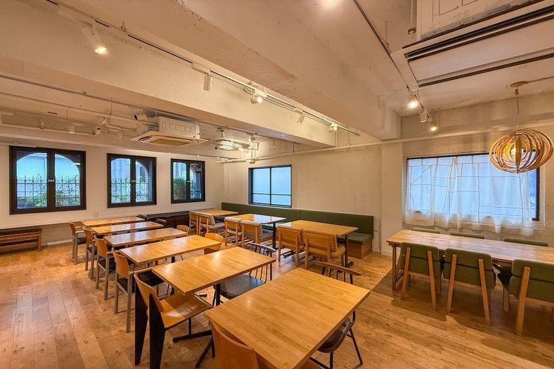 シブニラウンジの室内の写真