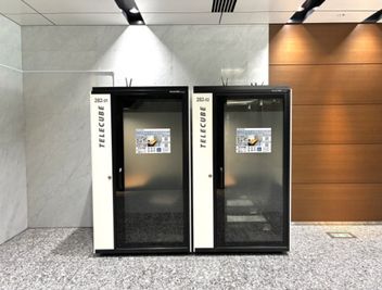 【テレキューブ】品川シーサイドサウスタワー。視線と音を遮る、プライベートな集中環境。(282-01) - テレキューブ 品川シーサイドサウスタワー