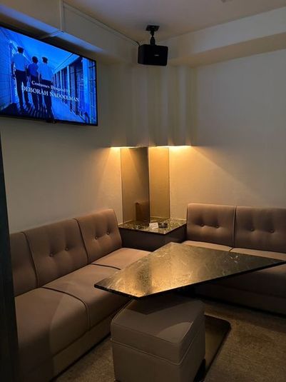 ・カラオケ付きバー 　・レンタルスペース - BAR L'INSIEME