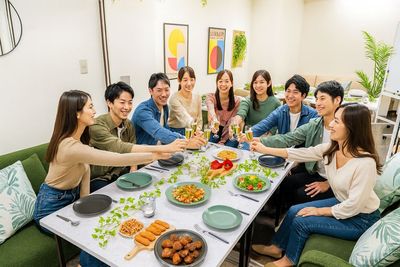 9名でご利用頂いた場合のイメージです。 - 【Glow新宿】 東新宿駅徒歩2分｜最大30名着席｜打ち上げ＆パーティー[79]の室内の写真