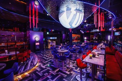 OLIENTALLOUNGE 大阪駅前 駅近🤍【101名様-150名様まではこちら】 映えスポット✨の室内の写真