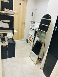 フィッティング - フォトスタジオ・レンタルスペース　Dress Rainbow フォト撮影機材完備　レンタルスペースDress Rainbowの室内の写真