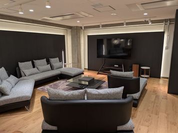 広々86㎡！おしゃれな雰囲気で叶える、ちょっと贅沢な上質ラウンジ。会議もパーティーもできる大人の空間 - IROHA鳥越蔵前