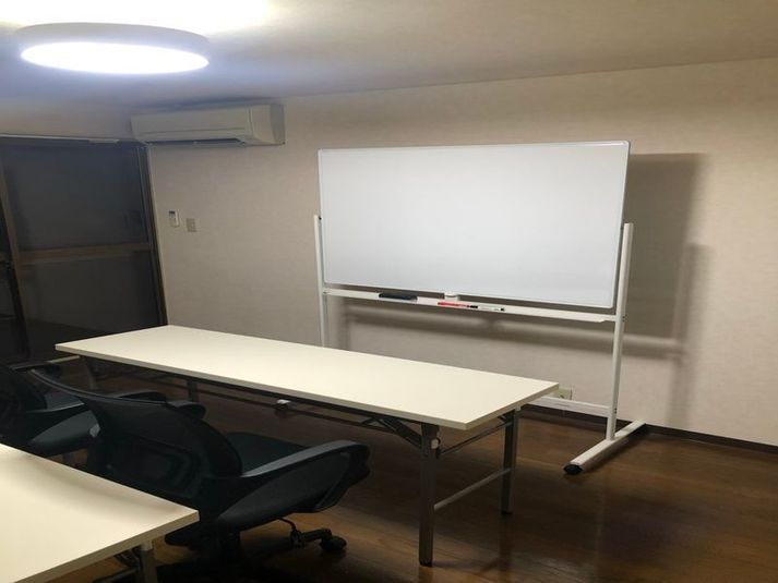 24時間営業貸し会議室 - 貸し会議室船場ビル