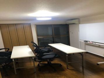 貸し会議室船場ビル 24時間営業貸し会議室の室内の写真