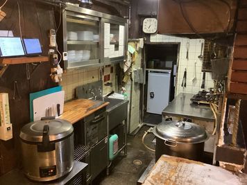 充実キッチン - NICO'S Cafe 小伝馬町駅すぐのレトロでオシャレなキッチン付きレンタルスペースの設備の写真