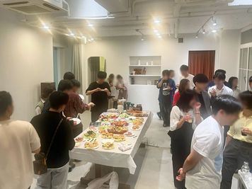 交流会のご利用もOK - 116 Studio AOYAMA 116 Studio AOYAMA：レンタルスペースの室内の写真