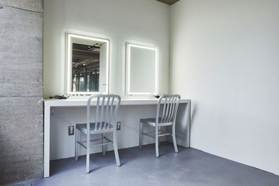 SECOND FLOOR. 2F - PORCH shinagawa studioの室内の写真