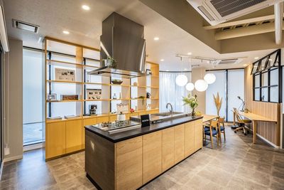 鈴与ホームパル　東静岡ショールーム 鈴与ホームパル東静岡ショールーム　キッチン利用の室内の写真