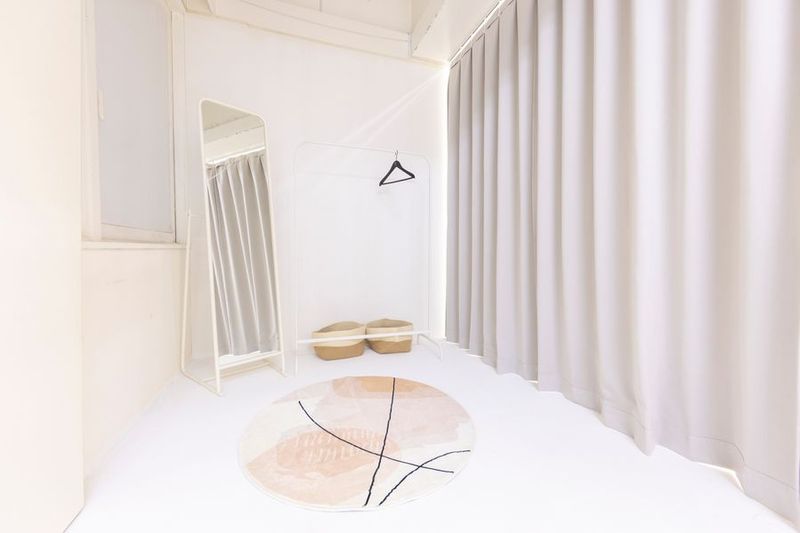 【大楠の日赤通り沿いにオープン！】使い易い白いスタジオ - ハレルフォト