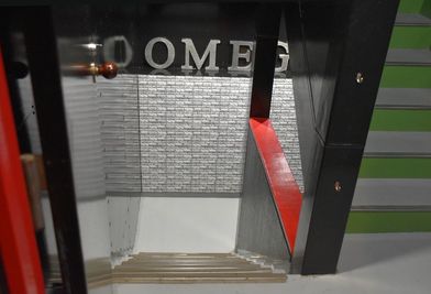 地下への階段 - 劇的スペース・オメガ東京 【撮影利用】劇的スペース・オメガ東京の入口の写真