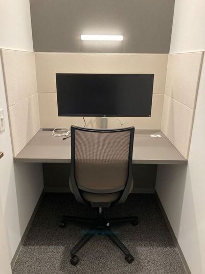 comolu新宿西口　ひとり個室 - comolu 新宿西口