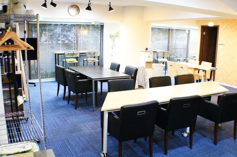 半個室 - コワーキングスペースKanoa