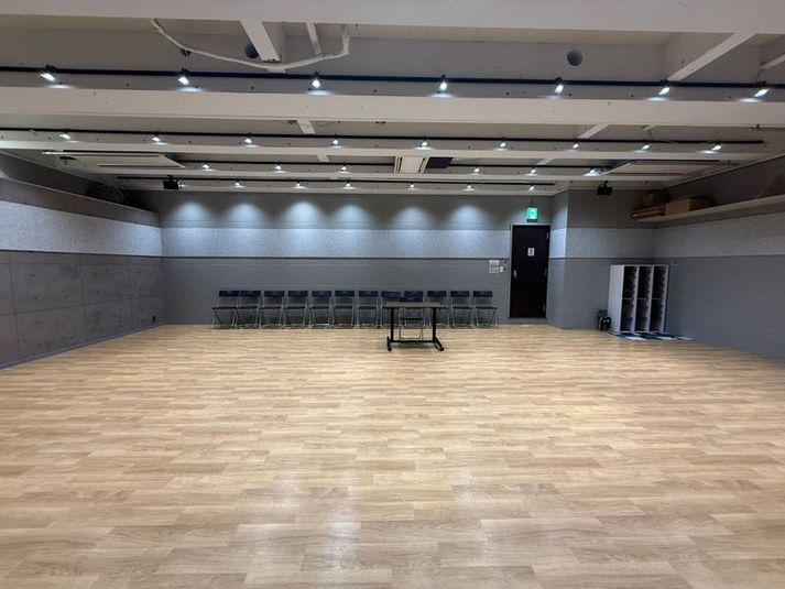 【恵比寿駅から徒歩3分】鏡・音響機材あり　稽古場 - シアター・アルファ東京