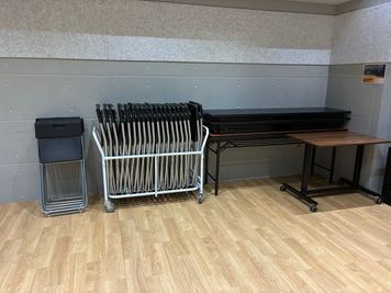 シアター・アルファ東京 【恵比寿駅から徒歩3分】鏡・音響機材あり　稽古場の設備の写真