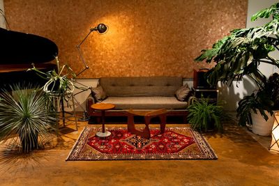 HOME/WORK VILLAGE GOOD TEMPO -MUSIC, BAR & PLANTS-の室内の写真