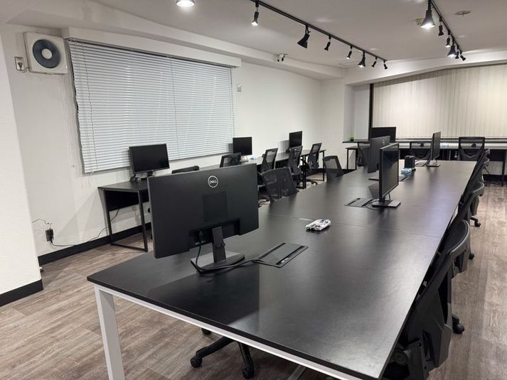 オープンスペース② - いいオフィス加治屋町 by 動画編集CAMP