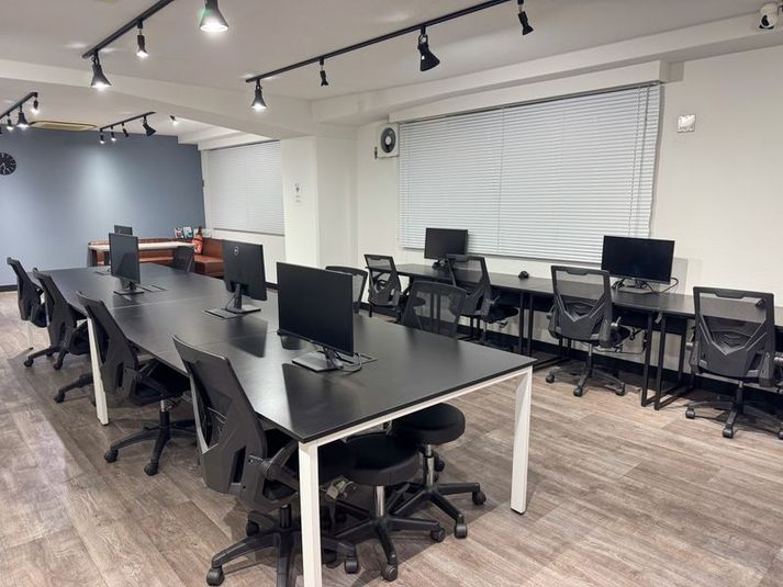 オープンスペース② - いいオフィス加治屋町 by 動画編集CAMP