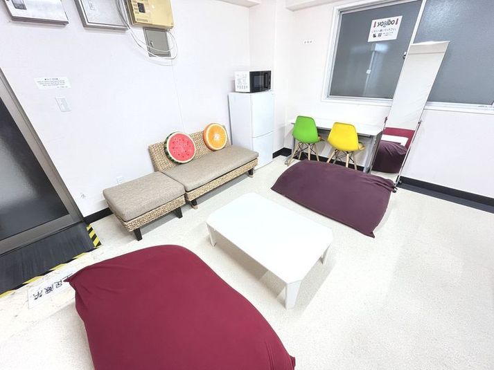 パーティも可能なレンタルルーム - ＜フルーツ会議室 新潟駅前＞