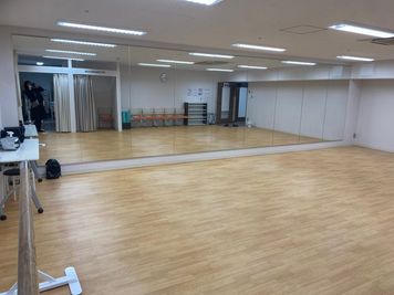 イオンカルチャクラブ池田駅前店 レンタルスペース 　スタジオAの室内の写真