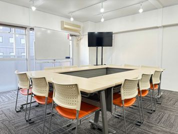 お気軽会議室博多東plata ■お気軽会議室博多東plataの室内の写真