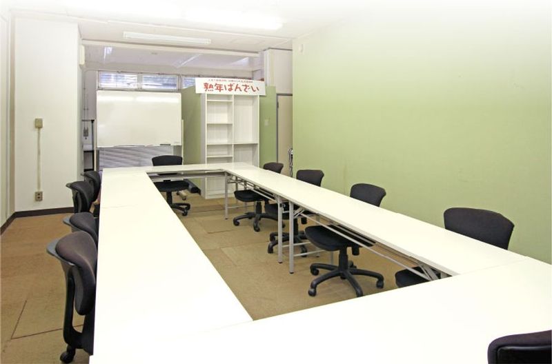 ばんざいレンタルルーム - ばんざいレンタルルーム