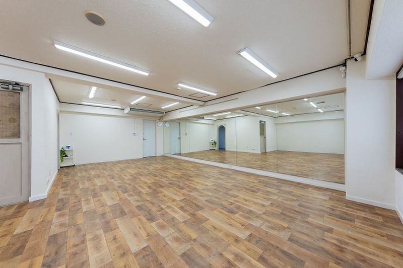 CurioSpaceSeisekiStudio - CurioSpaceSeisekiStudio