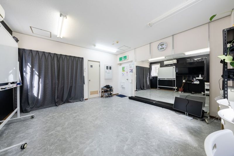 ダンススタジオ　バファースペース 行徳駅前 - ダンスもできる貸し会議室　バファースペース  行徳駅前