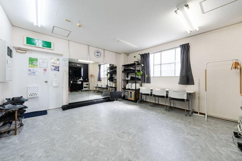 ダンススタジオ　バファースペース 行徳駅前 - ダンスもできる貸し会議室　バファースペース  行徳駅前