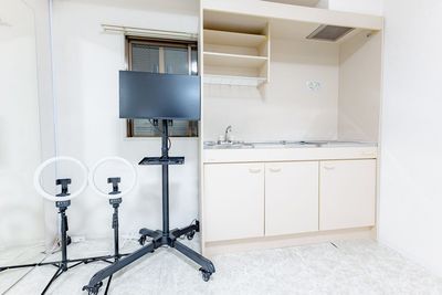 リングライトとモニターをご用意しておりますのでご自由にお使いくだい💃 - Wellness南森町 Wellness南森町_19の設備の写真