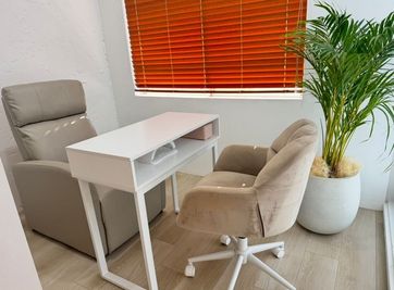 外苑前駅から徒歩4分*ネイルサロン - M.