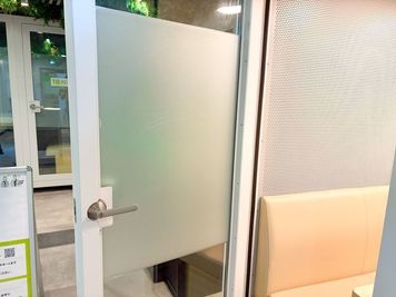 FEEEP 武蔵小山東口店 FEEEP 武蔵小山東口店｜定員1名完全個室｜部屋番号4(PS)の室内の写真