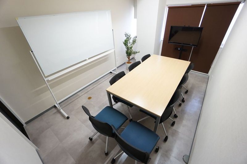 神田会議室 5-B - 【神田会議室】