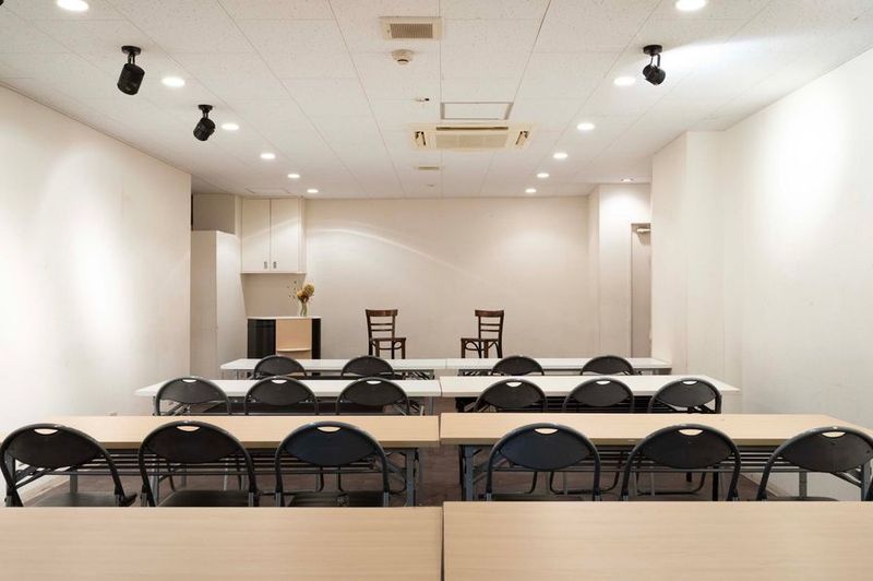 《ブルマンスペース/下北沢店》 - ブルマンスペース　下北沢店【下北沢駅徒歩30秒】最大3４名収容