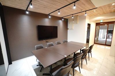 <TCL三越前A>新日本橋駅・三越前駅徒歩2分🚃光回線Wi-Fi📶大型テレビ📺会議/ワークショップ/撮影 - 【TCL三越前】