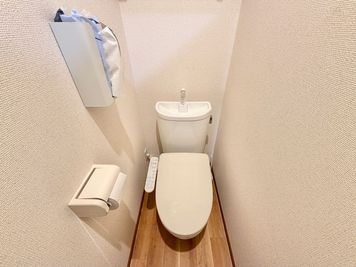 嬉しい温水洗浄便座🌿 - 【広スペ】南林間 南林間の広いレンタルスペースの設備の写真