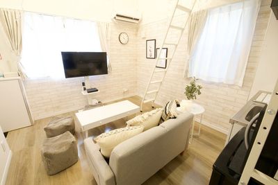 セカンドXi川崎パーティスペース ロフト付きホワイトパーティスペース_Bの室内の写真