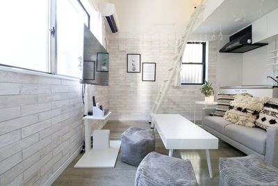 セカンドXi川崎パーティスペース ロフト付きホワイトパーティスペース_Bの室内の写真