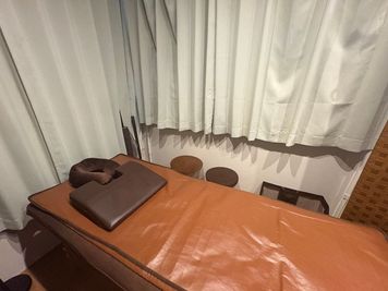 レンタルサロンPeriDot Salon（ペリドットサロン） 個室のプライベートサロン✨整体・エステに最適🌿の室内の写真