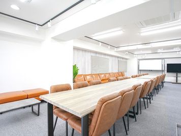貸会議室ルームス　淡路町店 【ROOMs淡路町店 】東京メトロ丸ノ内線 淡路町駅 徒歩3分の室内の写真