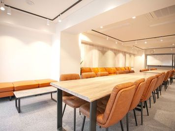 貸会議室ルームス　淡路町店 【ROOMs淡路町店 】東京メトロ丸ノ内線 淡路町駅 徒歩3分の室内の写真